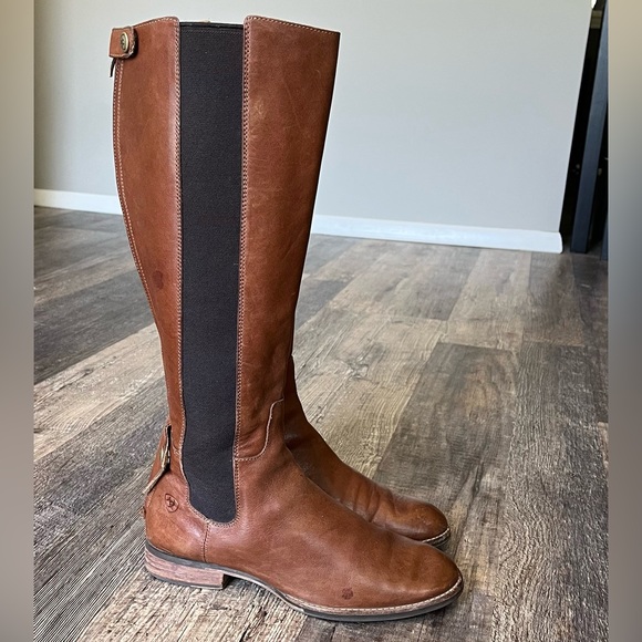 Ariat Waverly Riding Boot - Picture 2 of 6